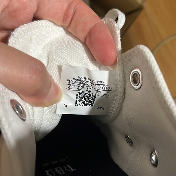 Custom Chunk Taylor All Star Platform in White - Picture 5 of 5